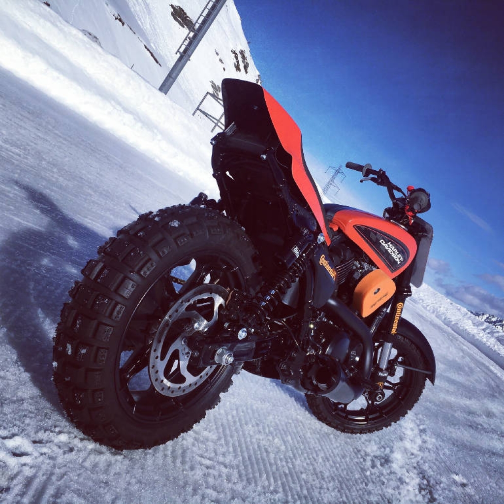 Επέλαση στον πάγο για την Harley-Davidson, στο SnowQuake!