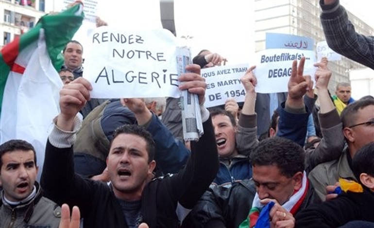 Καθυστερημένη &quot;αραβική άνοιξη&quot; στην Αλγερία