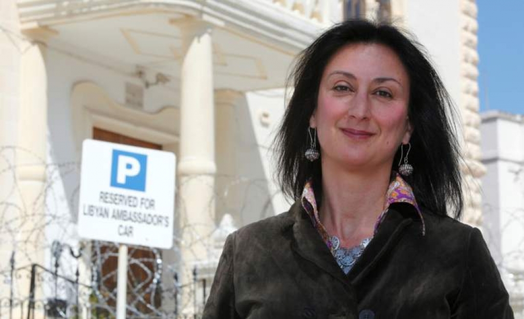 Δολοφονία δημοσιογράφου ανοίγει πληγές στη Μάλτα
