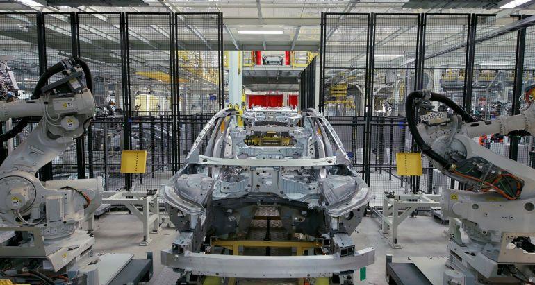 Αλλάζει στρατηγική η Volvo για τα εργοστάσιά της