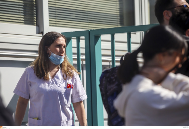 Καταργείται το επισκεπτήριο στα νοσοκομεία λόγω κορωνοϊού