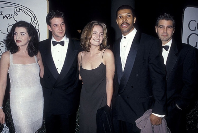 George Clooney Julianna Margulies Noah Wyle Eriq La Salle and Sherry Stringfield 1995 min
