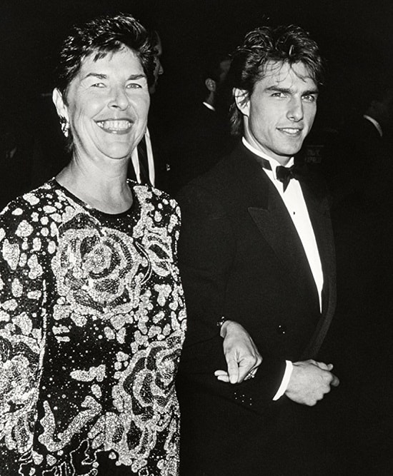 Tom Cruise at an event for The 47th Annual Golden Globe Awards 1990 min