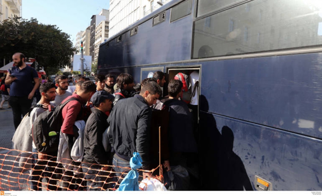 Οκτώ πρόσφυγες έμπαιναν στην Ελλάδα κάθε ώρα τον Σεπτέμβριο