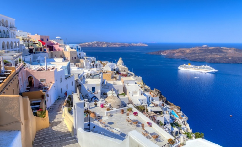 Τα -κατά Paris Match- πέντε καλύτερα ελληνικά νησιά