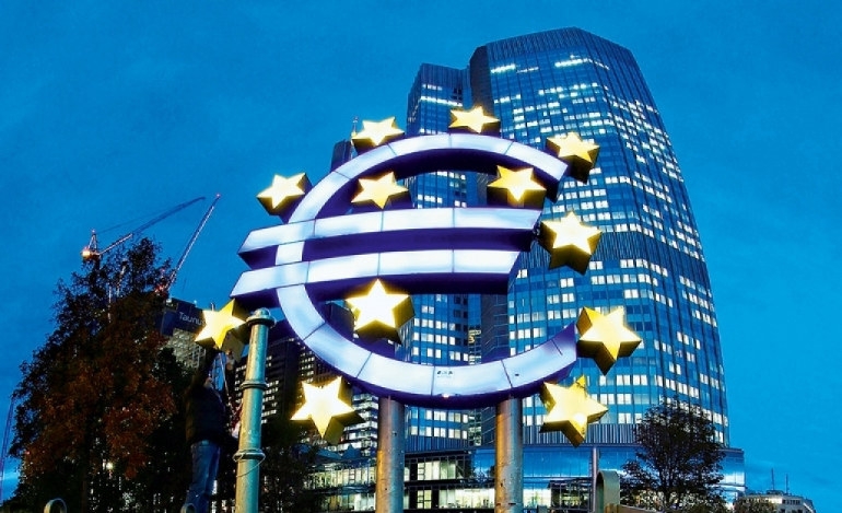 ΕΚΤ: Η παγκόσμια οικονομία αναμένεται να επιβραδυνθεί το 2019