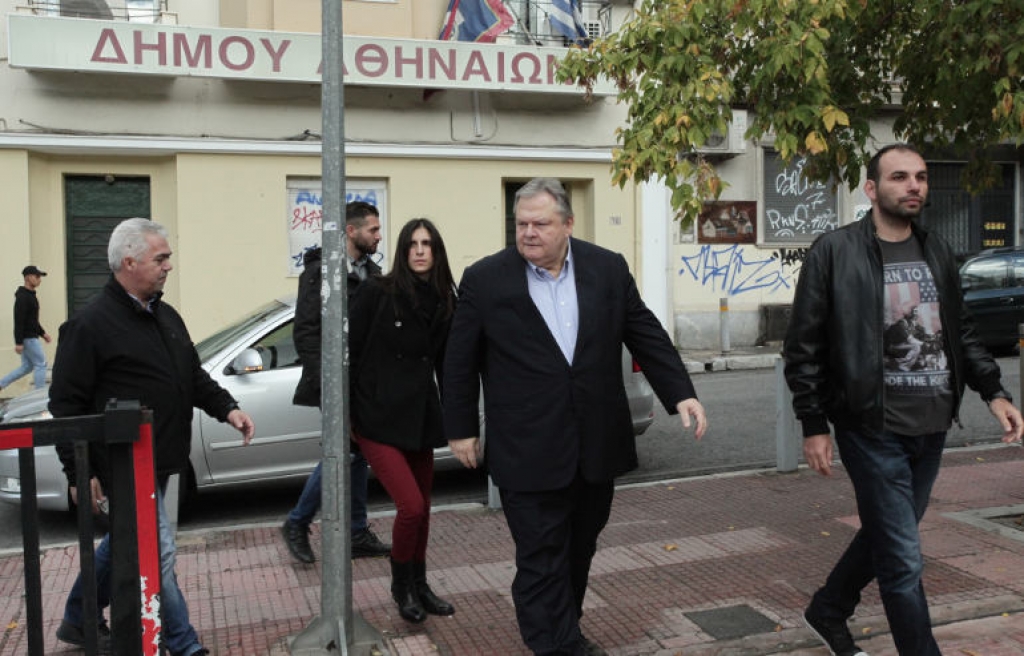 Βενιζέλος: Η κυβέρνηση ΣΥΡΙΖΑ-ΑΝΕΛ έχει ψηφίσει το τέταρτο μνημόνιο