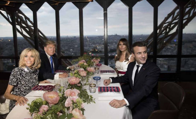 Οταν στον Τραμπ έδειχναν το Παρίσι, αυτός κοίταζε την Μπριζίτ Τρονιέ