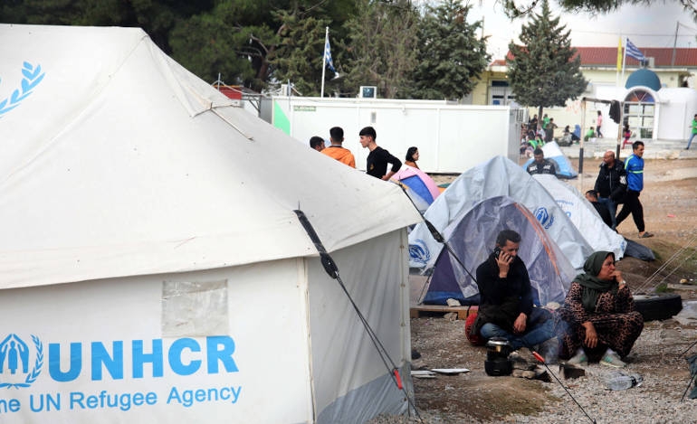 Πρόσφυγες: Η δύσκολη μετεγκατάσταση σε Ελλάδα και Ευρώπη