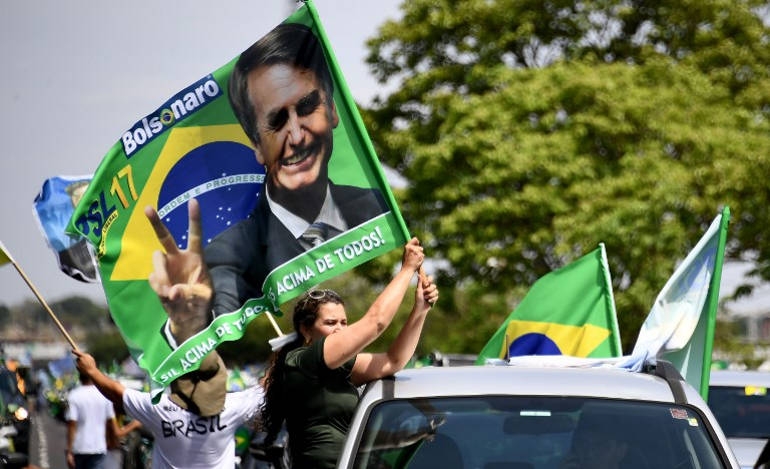 H κεντροαριστερη διαφθορά στέλνει τη Βραζιλία στον δεξιό υποψήφιο