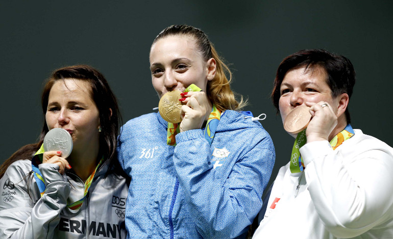 Η λάμψη των Ολυμπιακών μεταλλίων της Άννας Κορακάκη