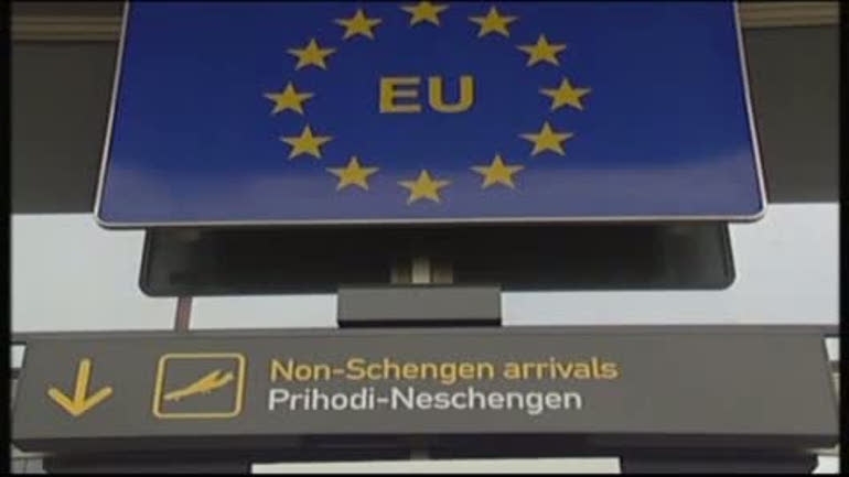 Τριμερής Ελλάδας-Γερμανίας- Κομισιόν για τους ελέγχους σε Έλληνες στα γερμανικά αεροδρόμια