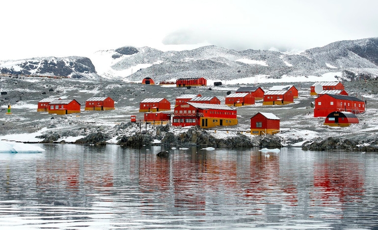 Ο ερευνητικός σταθμός Εσπεράνζα βρίσκεται στο άκρο της Ανταρκτικής Χερσονήσου