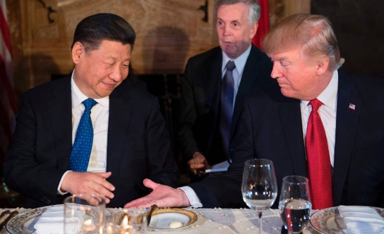 Οι πρόεδροι Σι της Κίνας και Τραμπ των ΗΠΑ