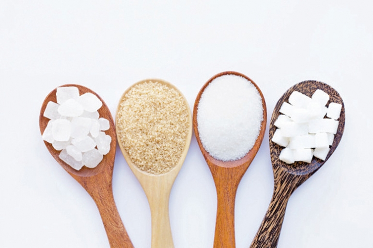 «Στις τυποποιημένες τροφές του ημερήσιου μενού κρύβονται 24 κουταλιές του γλυκού ζάχαρη, ενώ η συνιστώμενη ημερήσια πρόσληψη δεν πρέπει να ξεπερνά τις τέσσερις κουταλιές ζάχαρη. Το ψωμί αποτελεί μία από τις βασικότερες πηγές κρυφής ζάχαρης». Λάμπρος Μελίστας, κλινικός διαιτολόγος-διατροφολόγος