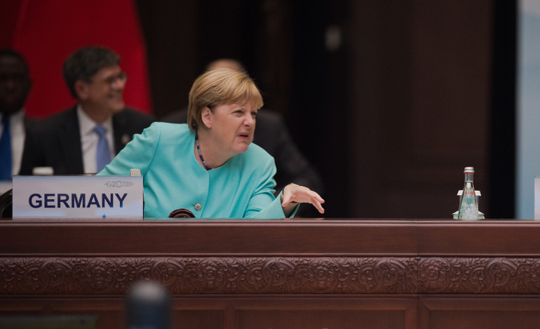 Η Μέρκελ θα σκληρύνει την πολιτική της στο προσφυγικό και ίσως υπάρξουν συνέπειες για την Ελλάδα