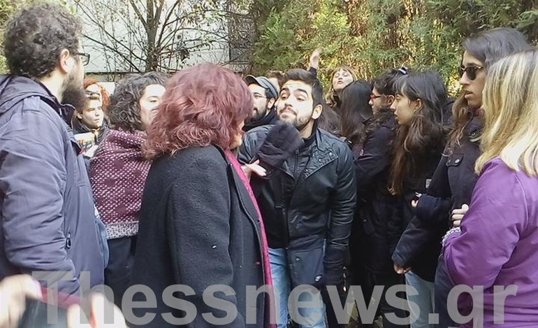 Αριστεριστές εμπόδισαν τον ΣΥΡΙΖΑ να καταθέσει στεφάνι στο Πολυτεχνείο Θεσσαλονίκης