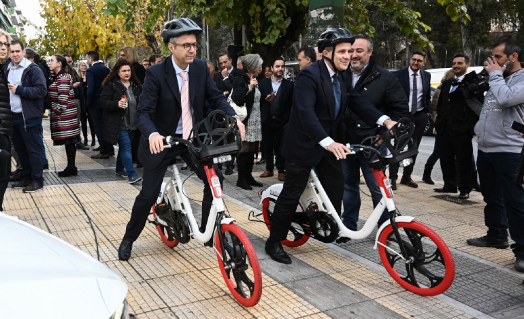 Ηλεκτρικά ποδήλατα για υπαλλήλους του υπουργείου Περιβάλλοντος