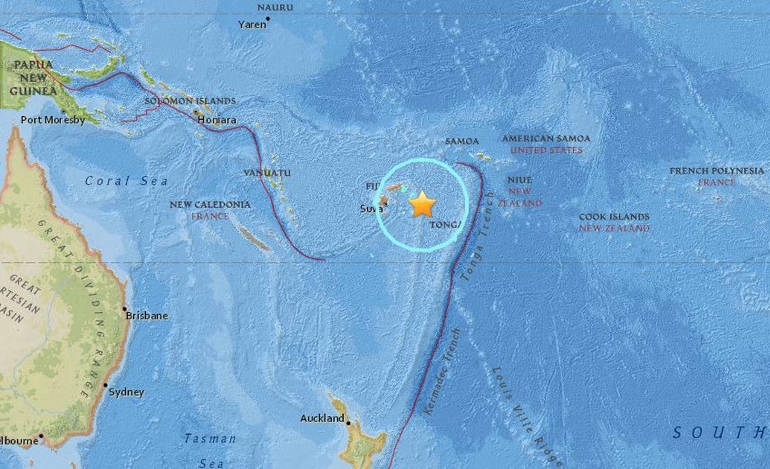 Υποθαλάσσιος σεισμός 8,2 ρίχτερ στο &quot;δαχτυλίδι της φωτιάς&quot; στον Ειρηνικό