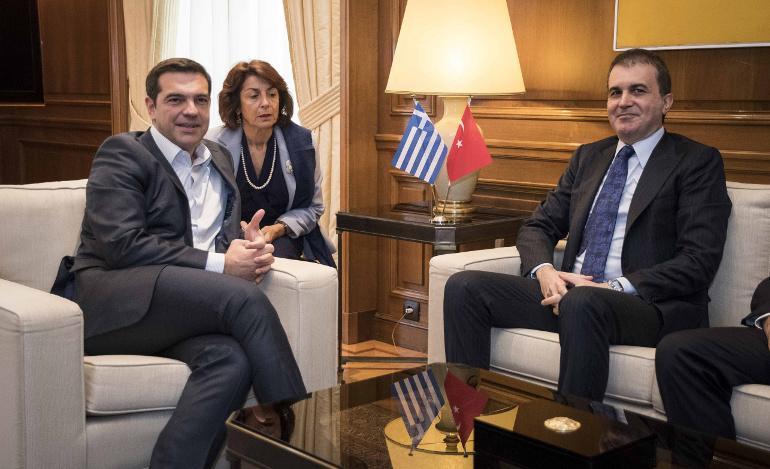 Συνάντηση Τσίπρα με τον υπουργό Ευρωπαϊκών Υποθέσεων της Τουρκίας για το προσφυγικό