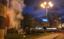 Οι διαδηλωτές στα Σκόπια καλούν τον Ιβάνοφ να παρέμβει