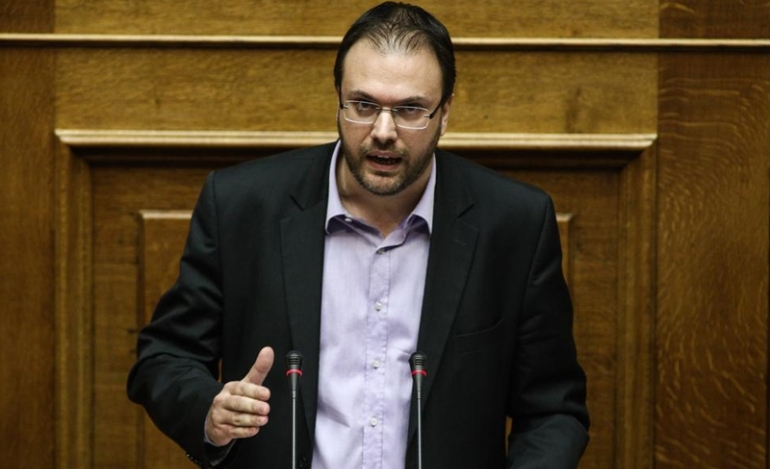 Θεοχαρόπουλος υπέρ λύσης στο Σκοπιανό