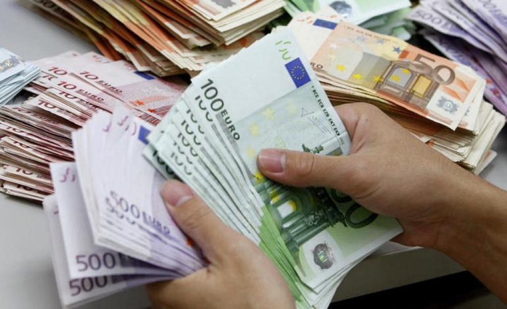 Κατά ένα δισ. ευρώ αυξήθηκαν τα ληξιπρόθεσμα χρέη στην εφορία