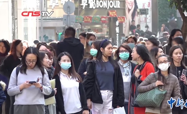 Στην Κίνα και άλλες ασιατικές χώρες ο κόσμος κυκλοφορεί με μάσκα