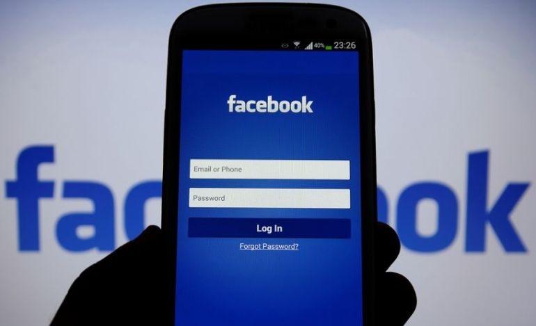Το Facebook «σαρώνει» λογαριασμούς που σχετίζονται με ISIS- αλ Κάιντα