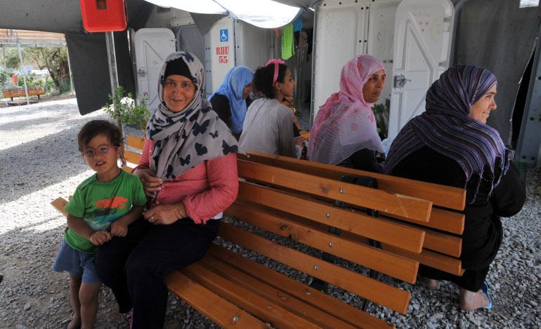 Wall Street Journal: «Εξαφανίστηκαν» 13.000 πρόσφυγες από την Ελλάδα