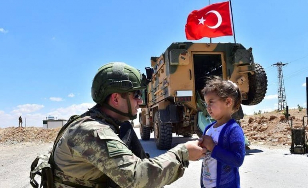Η Τουρκία δηλώνει έτοιμη για την επιχείρηση στη Συρία