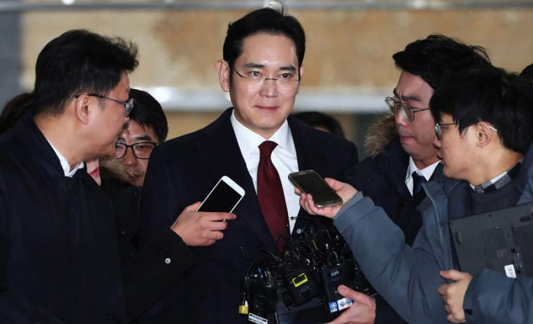 Σύλληψη του ιδιοκτήτη της Samsung για διαφθορά ζητά ο εισαγγελέας της Σεουλ