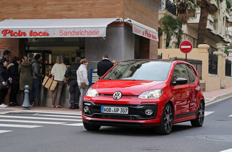 To VW up! GTI κοστίζει από 15.620 ευρώ