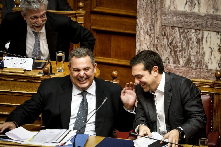 Κυβέρνηση-ΣΥΡΙΖΑ αντιμέτωποι με εκρηκτικές αντιφάσεις
