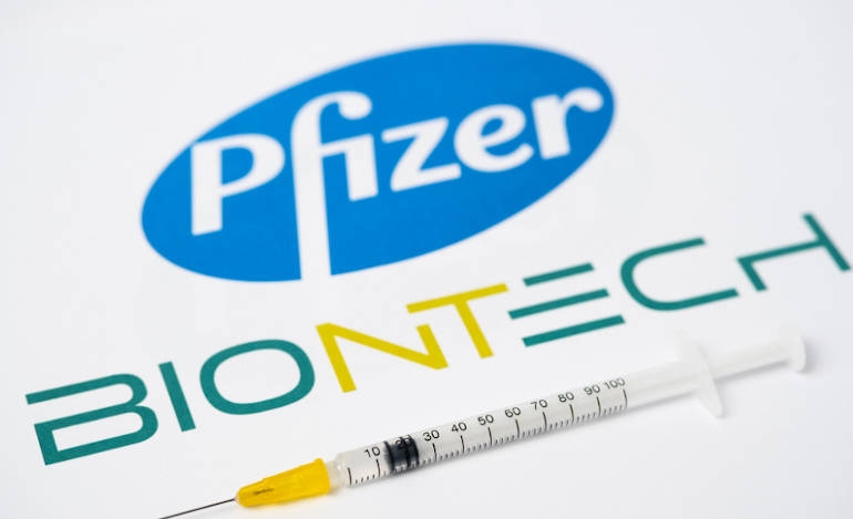 Η Pfizzer και Moderna διαβεβαιώνουν ότι τα εμβόλια τους καλύπτουν τις μεταλλάξεις