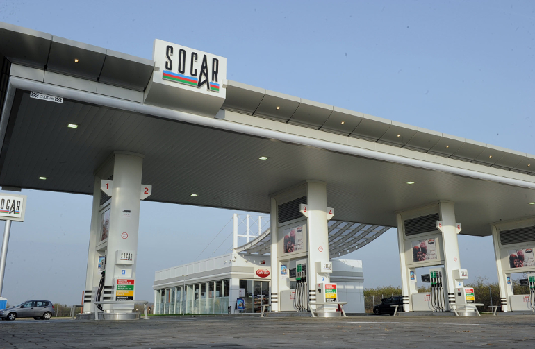 Η SOCAR δεν προτίθεται να αποσυρθεί από τη συμφωνία για τον ΔΕΣΦΑ