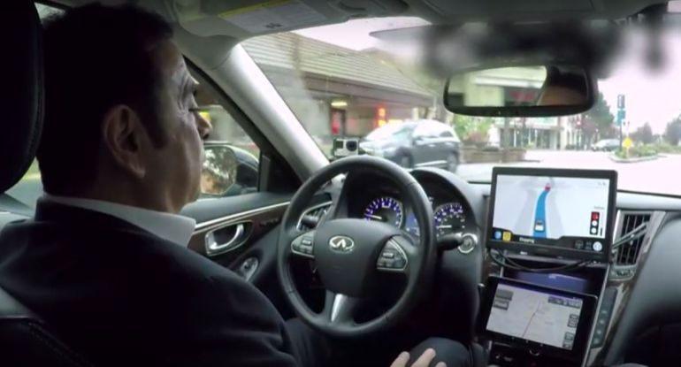 Πίσω από το τιμόνι ενός αυτόνομου οχήματος (video)