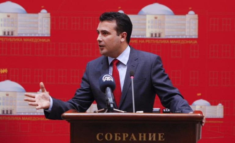Ο Ζάεφ πήρε ψήφο εμπιστοσύνης στα Σκόπια