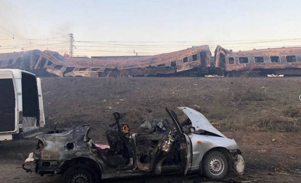 Ρωσικός βομβαρδισμός σε σιδηροδρομικό σταθμό της Ουκρανίας με 22 νεκρούς και 50 τραυματίες