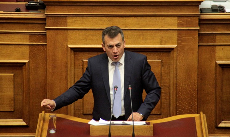 Γ. Βρούτσης: Απαραίτητο το κομματικό διαβατήριο ΣΥΡΙΖΑ και για το εφάπαξ