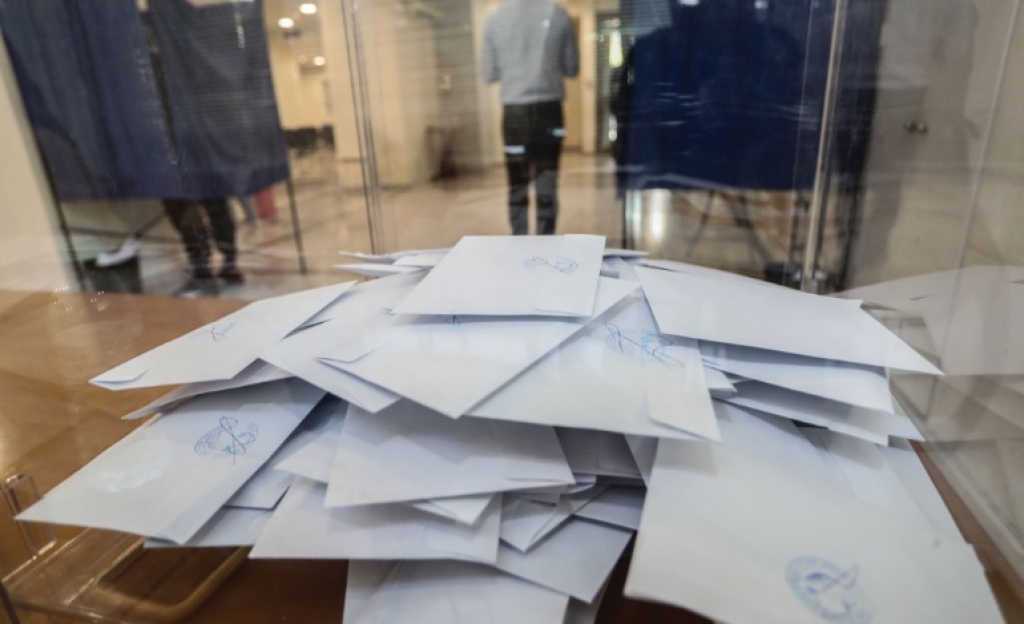 Γ.Κωνσταντινίδης, Αν.Καθηγητής Παν.Μακεδονίας: «Η αγορά των εκλογών είναι σε αναβρασμό»