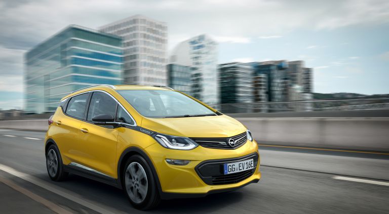 Το νέο ηλεκτρικό Opel Ampera θα φορτίζει σε 30 λεπτά