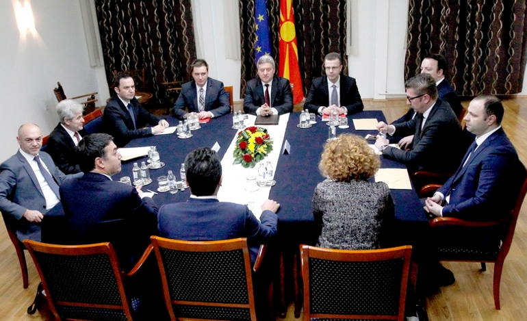 Η σύσκεψη των πολιτικών αρχηγών στα Σκόπια