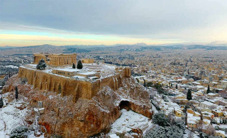 Τα καλύτερα χειμερινά roof gardens της Αθήνας