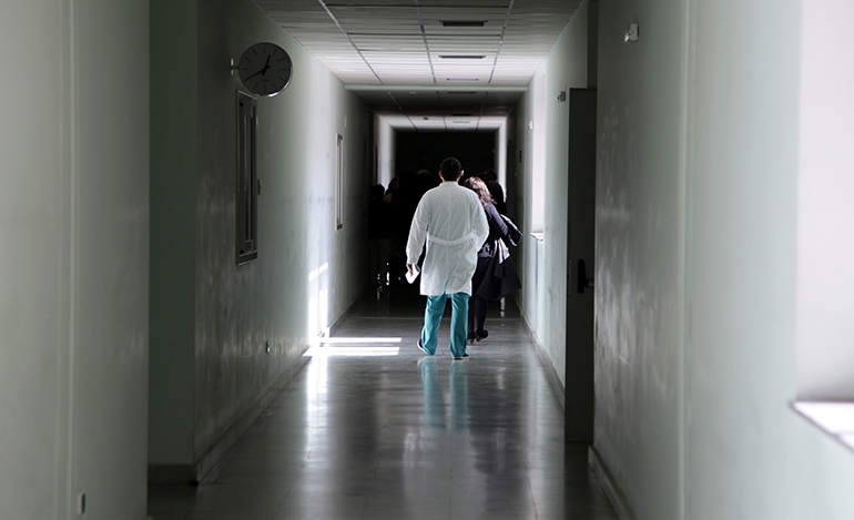 Μικρή άνοδος στα κρούσματα κορονοϊού στην Ελλάδα, στους 79 οι θάνατοι