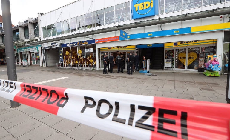 Γερμανία: Ένας νεκρός από επίθεση με μαχαίρι