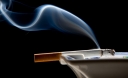 Πώς θα διώξετε τη μυρωδιά του τσιγάρου από το σπίτι σας