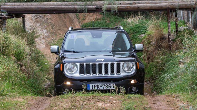 Ζήστε μια off road εμπειρία στο Jeep Camp!