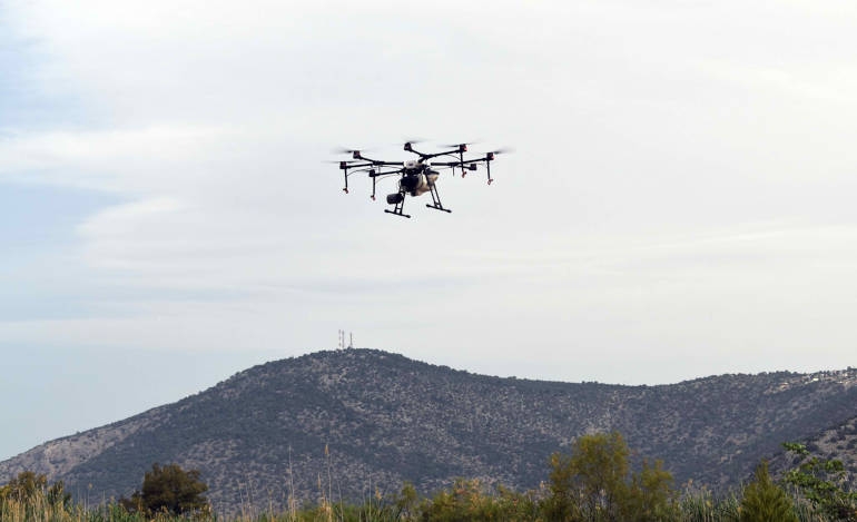 Οι σύγχρονοι ψεκασμοί γίνονται με drones