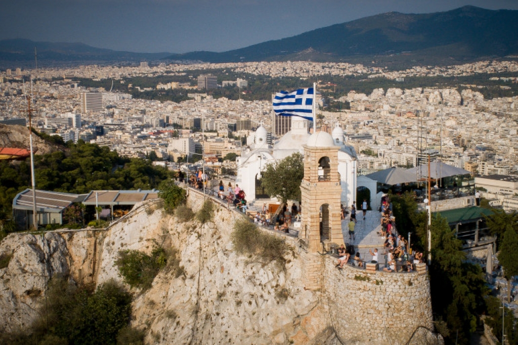 FAZ: Μετά την κρίση έρχεται η ανάπτυξη στην Ελλάδα